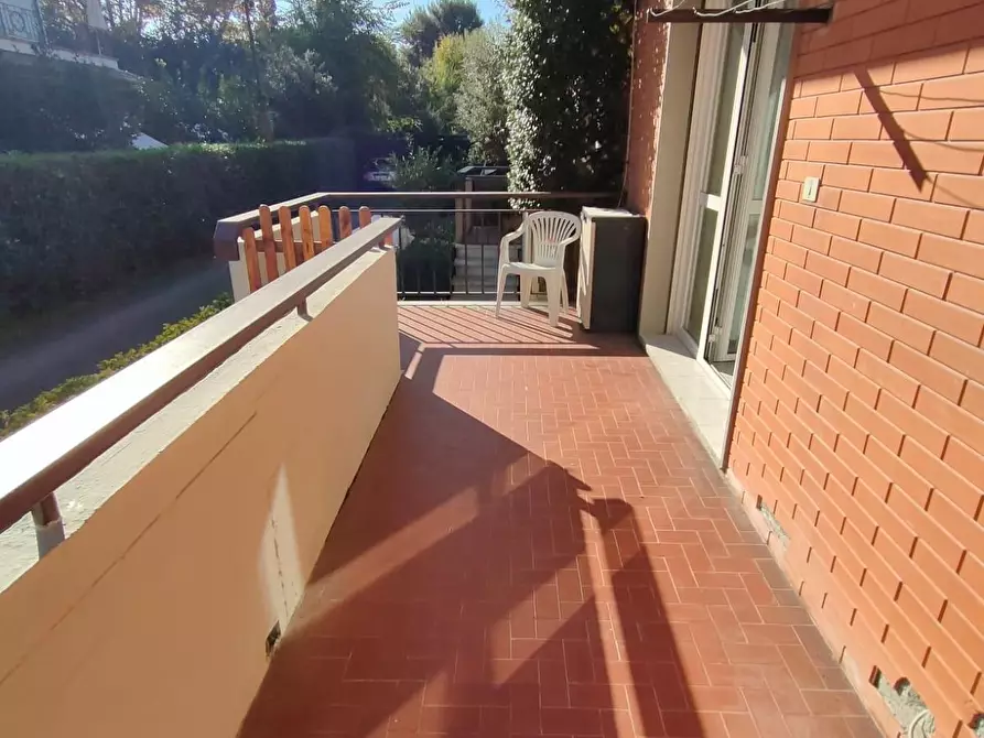 Immagine 12 di Appartamento in vendita  a Massa