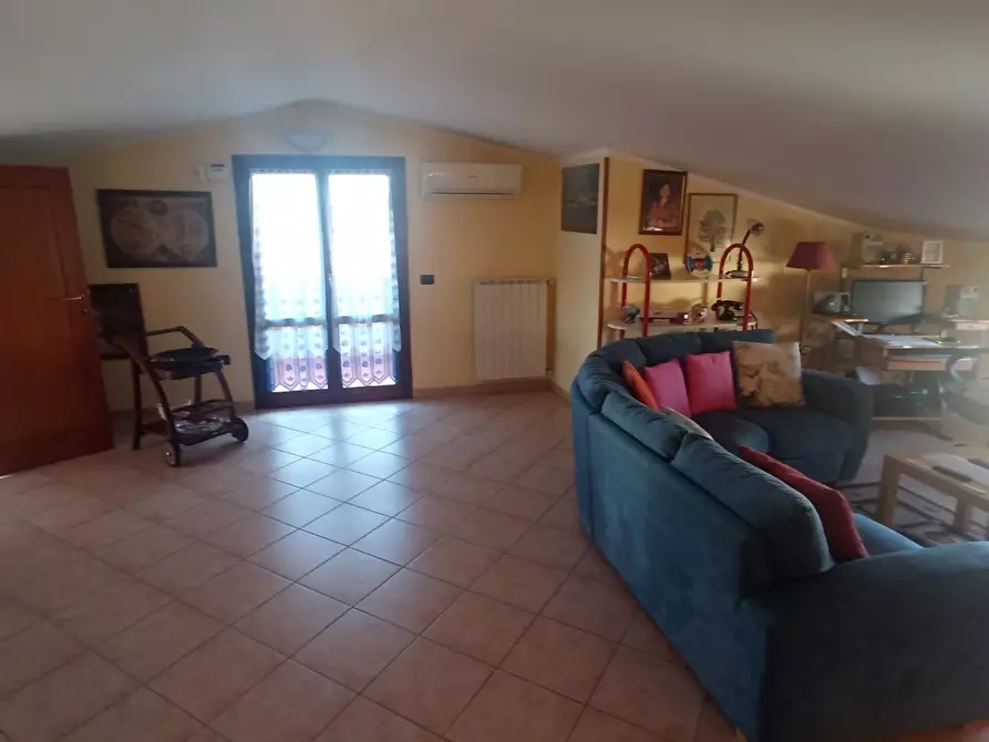 Immagine 22 di Appartamento in vendita  a Montopoli In Val D'arno