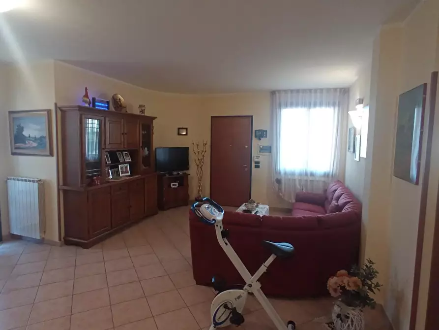 Immagine 2 di Appartamento in vendita  a Montopoli In Val D'arno