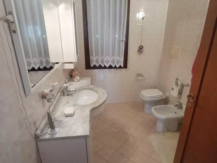 Immagine 14 di Appartamento in vendita  a Montopoli In Val D'arno