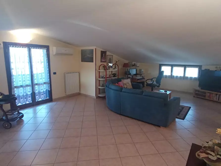 Immagine 29 di Appartamento in vendita  a Montopoli In Val D'arno