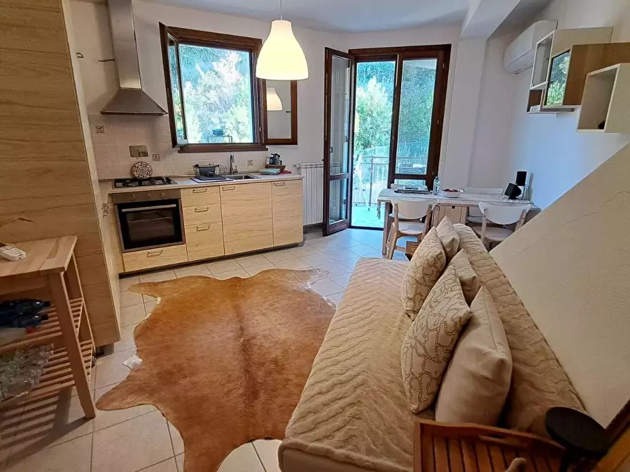 Immagine 3 di Appartamento in vendita  a Rosignano Marittimo