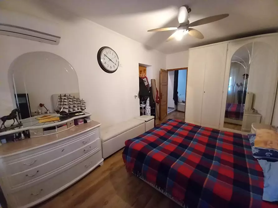 Immagine 16 di Appartamento in vendita  a Pontedera