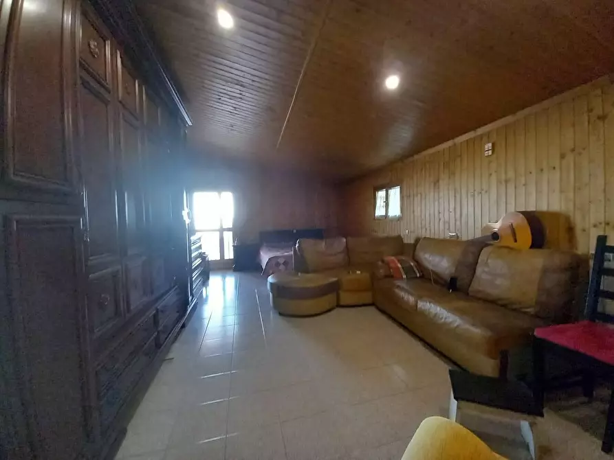 Immagine 17 di Appartamento in vendita  a Pontedera