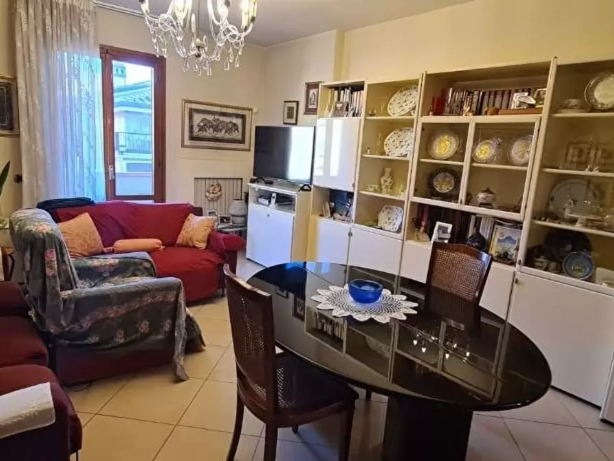 Immagine 5 di Appartamento in vendita  a Fucecchio