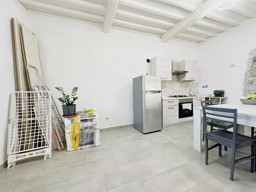 Immagine 3 di Porzione di casa in vendita  a Altopascio