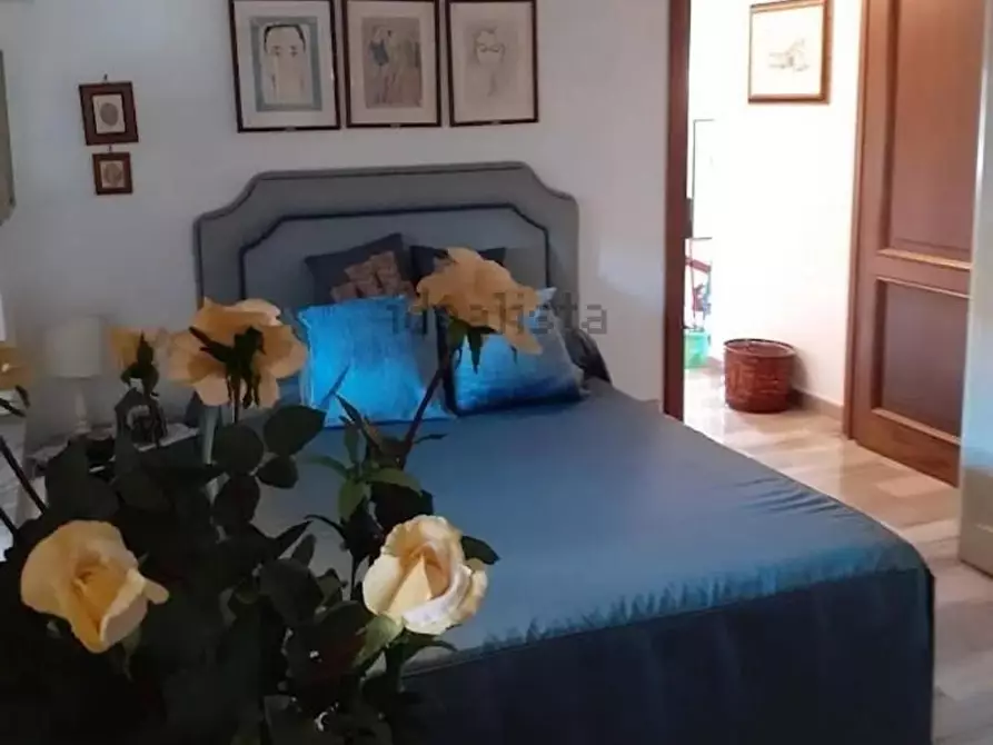 Immagine 18 di Appartamento in vendita  a Carrara