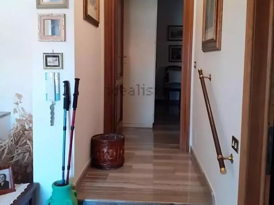 Immagine 10 di Appartamento in vendita  a Carrara