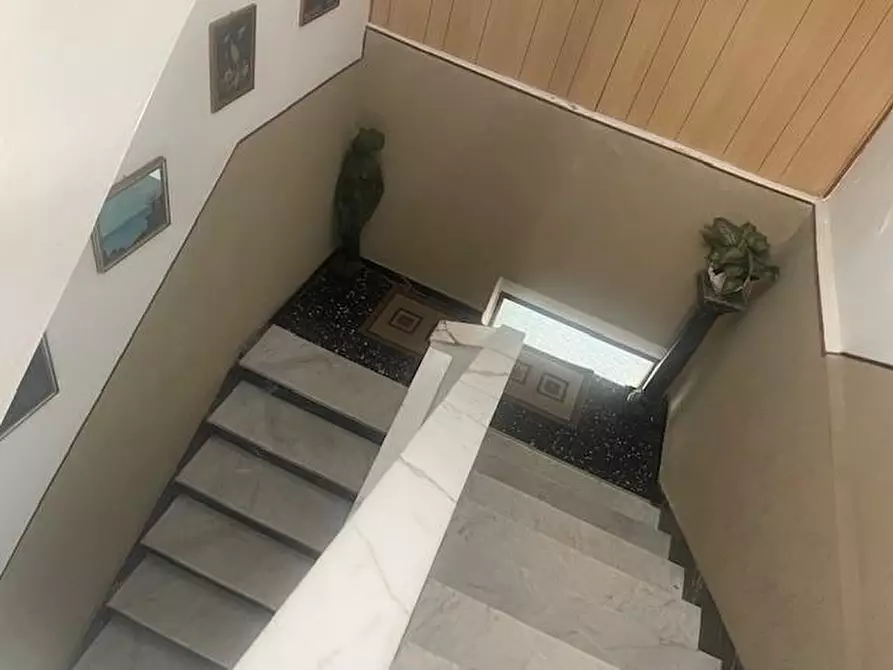 Immagine 15 di Casa bifamiliare in vendita  a Carrara