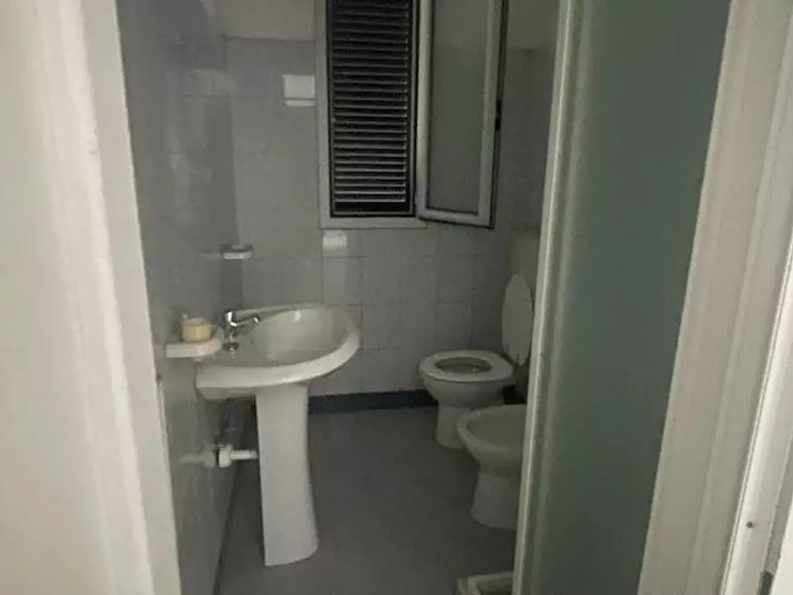 Immagine 12 di Casa bifamiliare in vendita  a Carrara