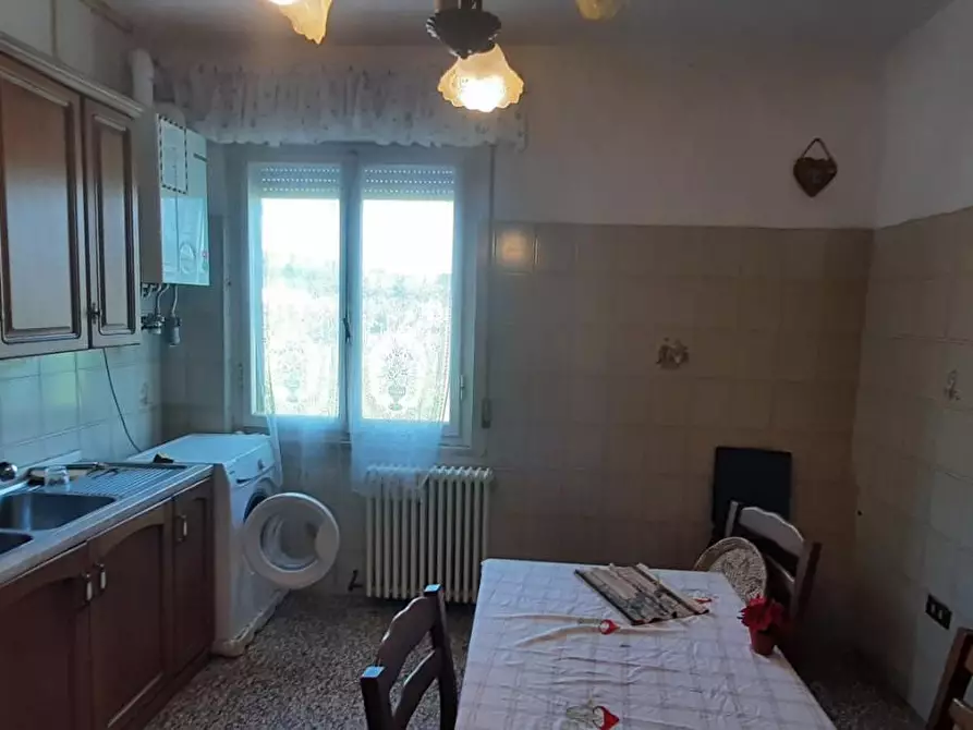 Immagine 2 di Appartamento in vendita  a Castellina Marittima