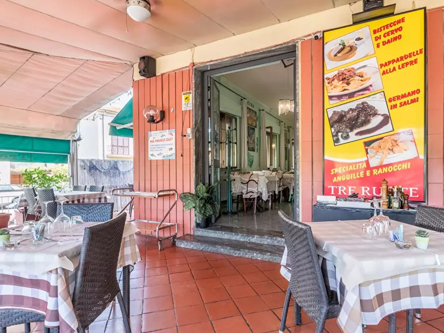 Immagine 29 di Bar / Ristorante in vendita  a Vecchiano