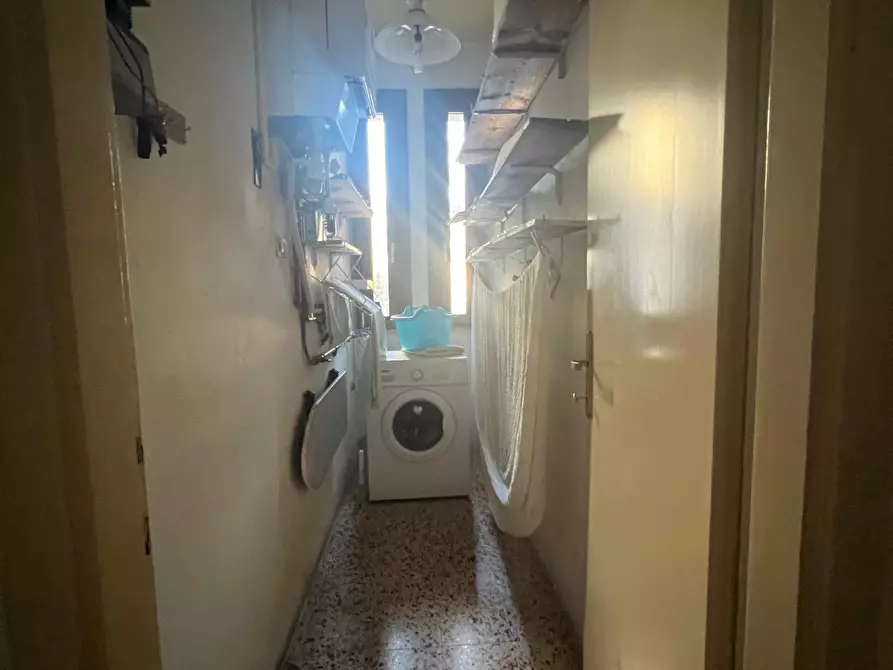 Immagine 16 di Appartamento in vendita  a Empoli