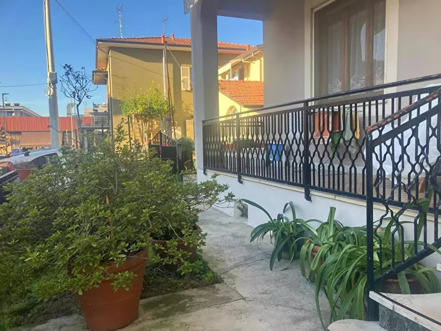 Immagine 1 di Casa semindipendente in vendita  a Santo Stefano Di Magra