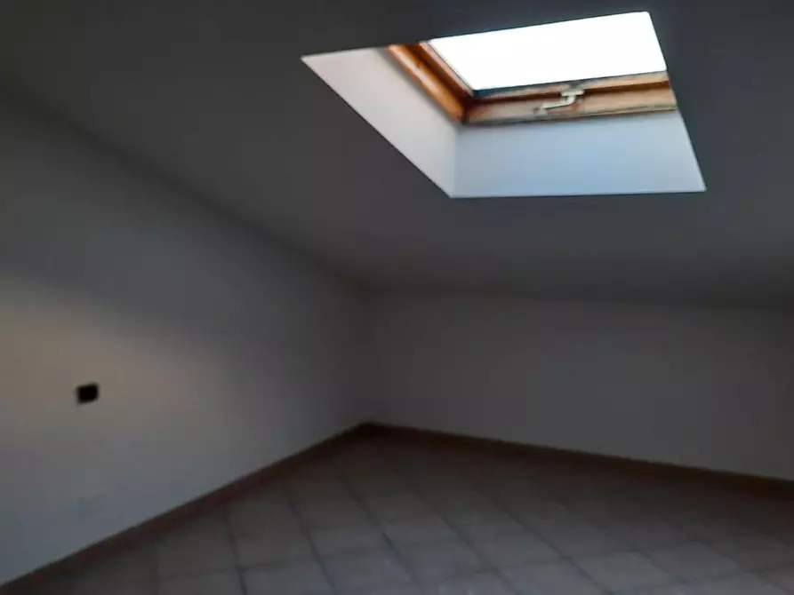 Immagine 11 di Appartamento in vendita  a Colle Di Val D'elsa