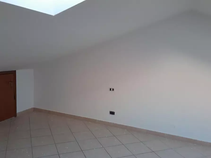 Immagine 10 di Appartamento in vendita  a Colle Di Val D'elsa