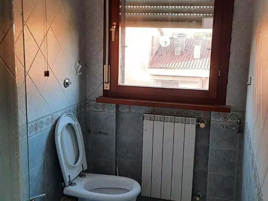 Immagine 13 di Appartamento in vendita  a Colle Di Val D'elsa