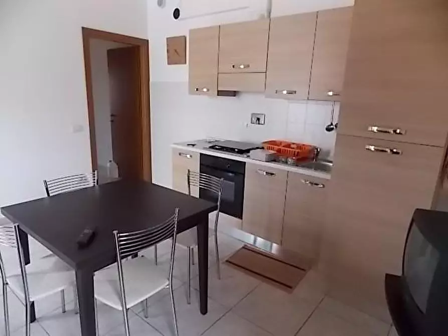 Immagine 11 di Appartamento in vendita  a Rosignano Marittimo