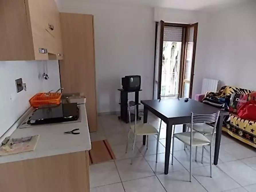 Immagine 13 di Appartamento in vendita  a Rosignano Marittimo