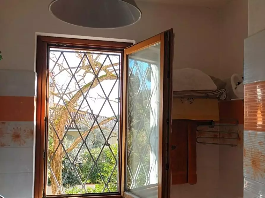 Immagine 25 di Casa trifamiliare in vendita  a Carrara