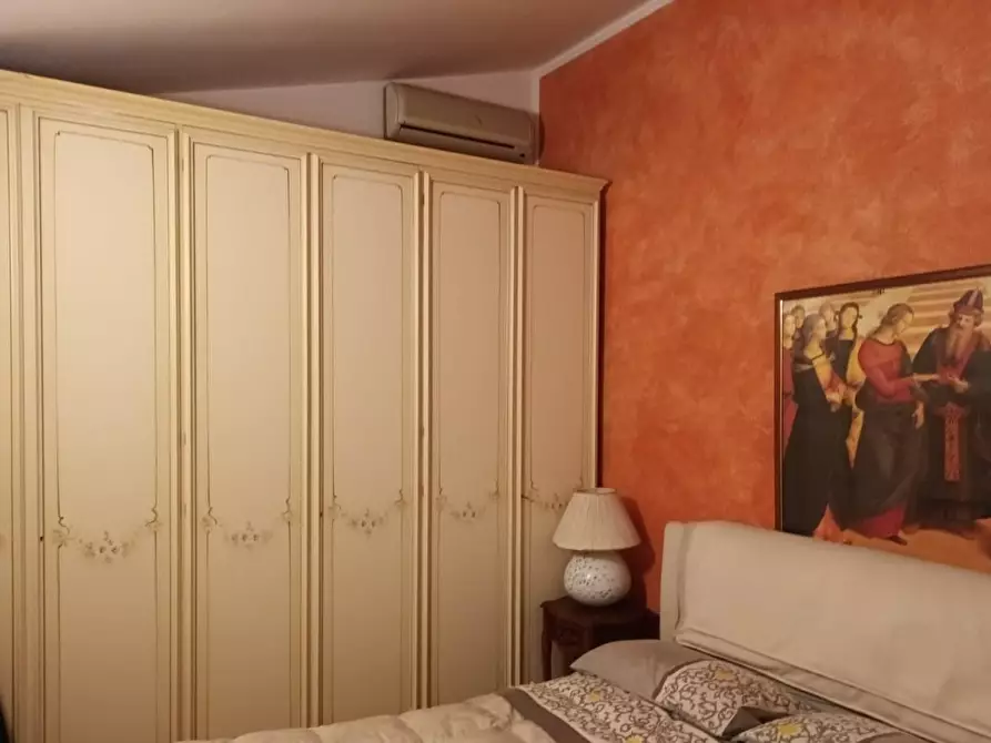 Immagine 17 di Casa trifamiliare in vendita  a Carrara