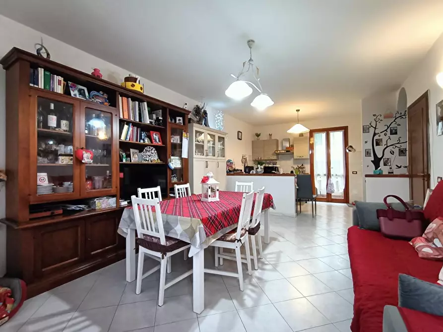 Immagine 4 di Villetta a schiera in vendita  a Vecchiano