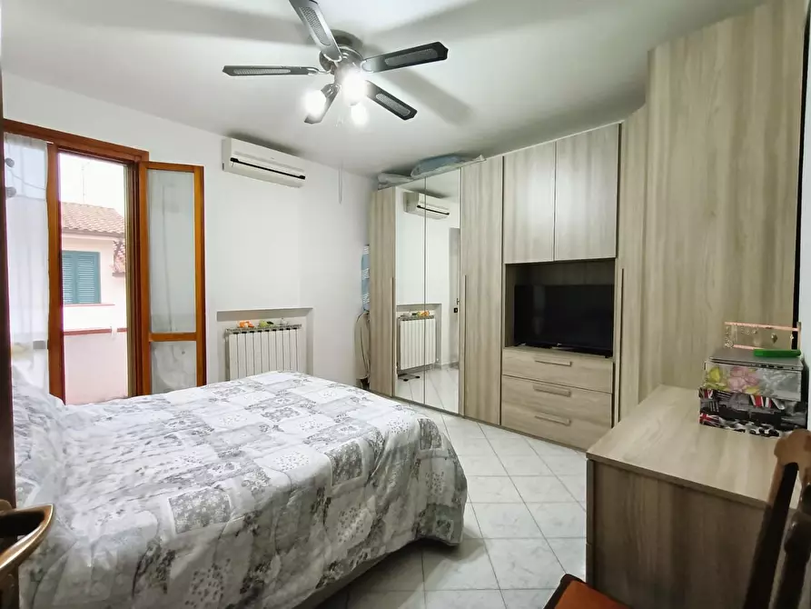 Immagine 22 di Villetta a schiera in vendita  a Vecchiano