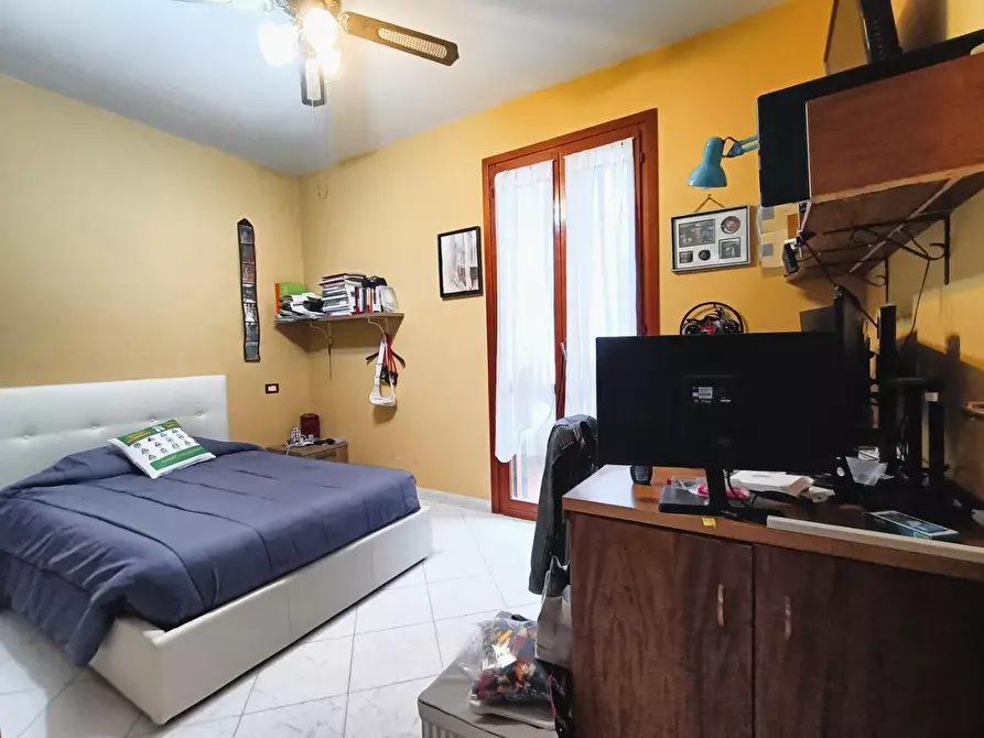 Immagine 28 di Villetta a schiera in vendita  a Vecchiano