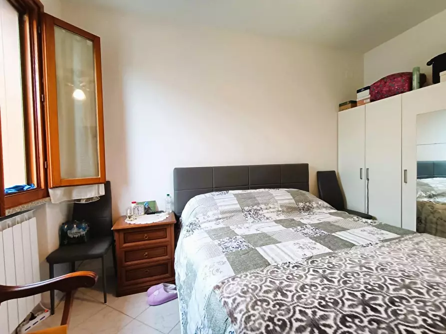 Immagine 19 di Villetta a schiera in vendita  a Vecchiano