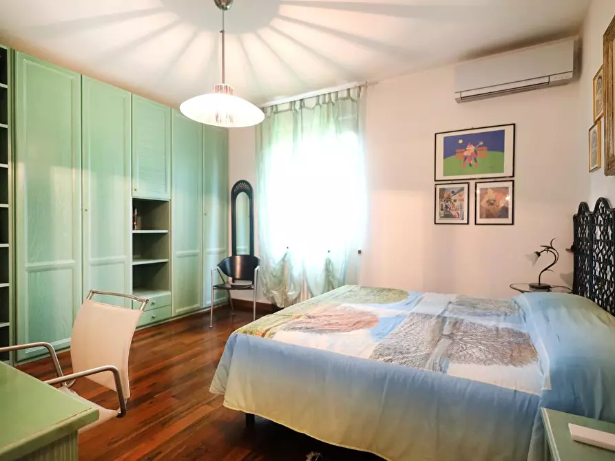 Immagine 12 di Villa in vendita  a Santa Croce Sull'arno