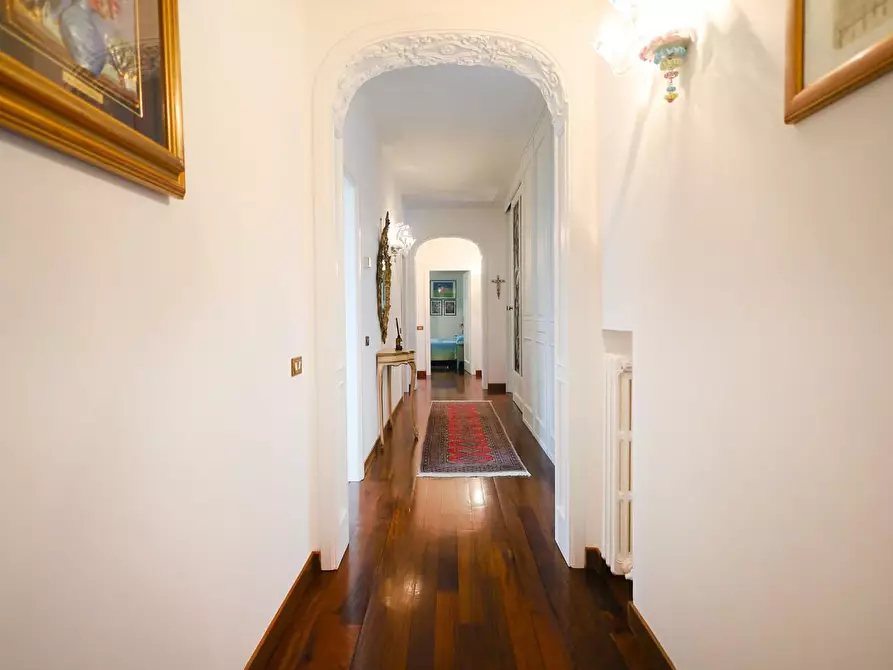 Immagine 19 di Villa in vendita  a Santa Croce Sull'arno