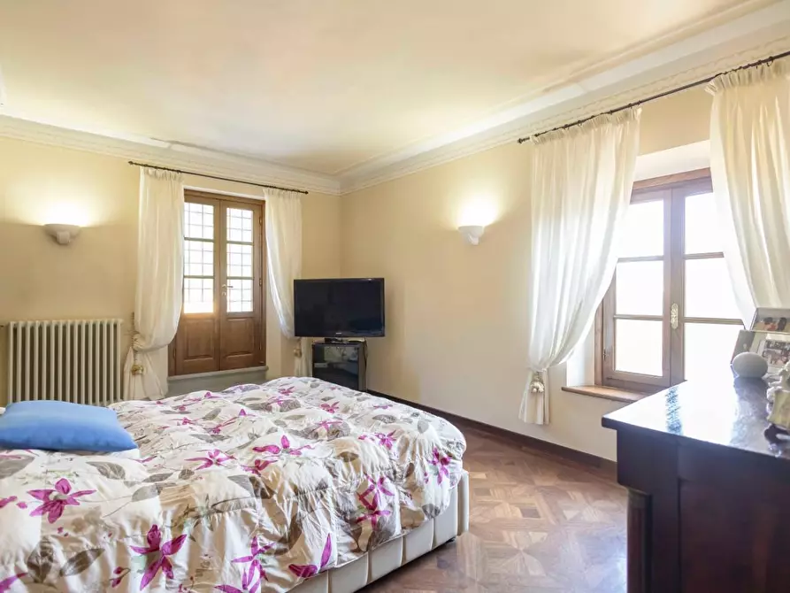 Immagine 36 di Villa in vendita  a Bientina