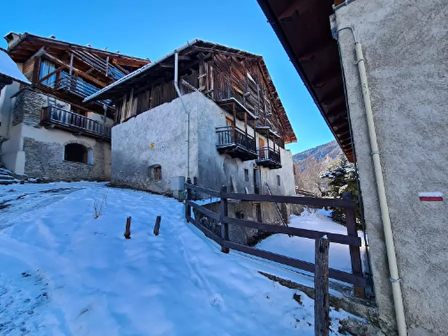 Immagine 1 di Casa indipendente in vendita  a Cesana Torinese