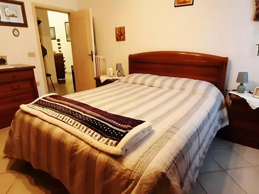 Immagine 8 di Appartamento in vendita  a Cecina