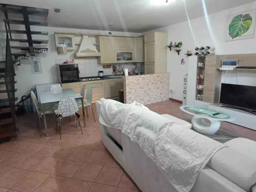 Immagine 6 di Terratetto in vendita  a Montopoli In Val D'arno