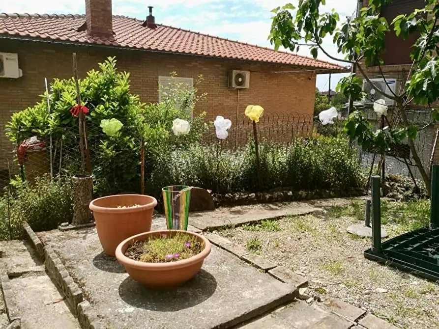 Immagine 23 di Appartamento in vendita  a Sovicille