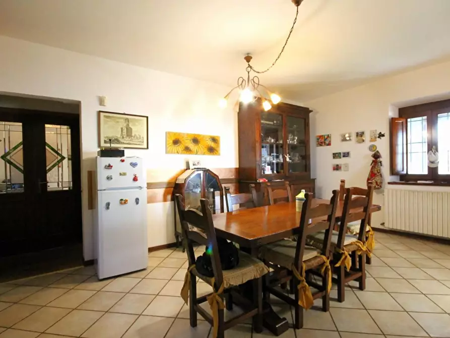 Immagine 10 di Rustico / casale in vendita  a Capannori