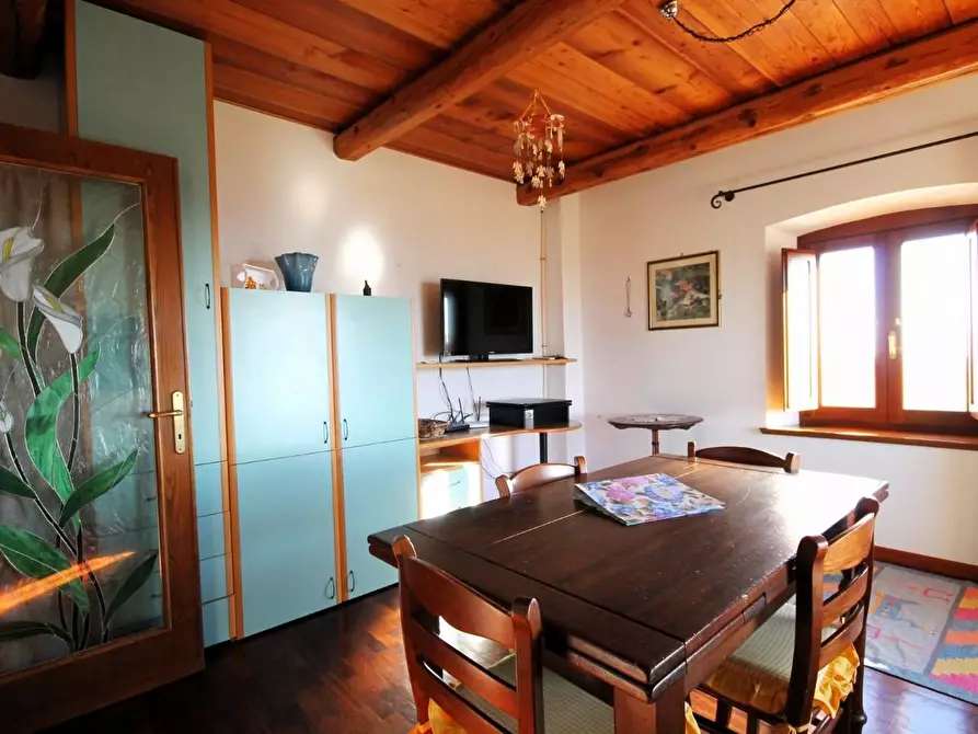 Immagine 25 di Rustico / casale in vendita  a Capannori