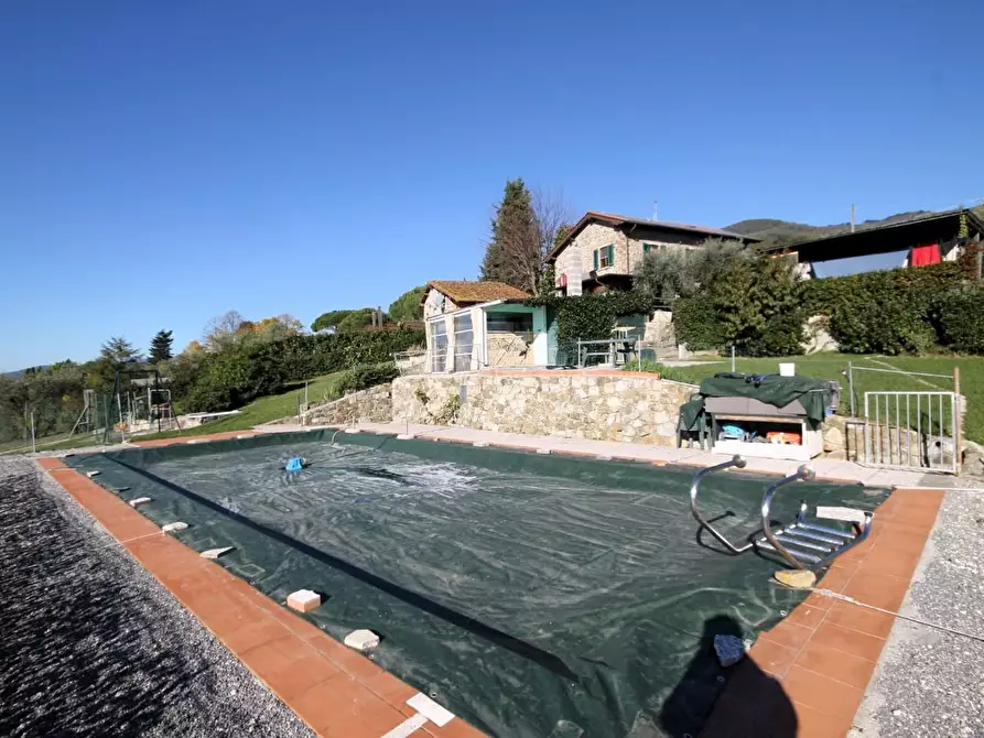 Immagine 7 di Rustico / casale in vendita  a Capannori