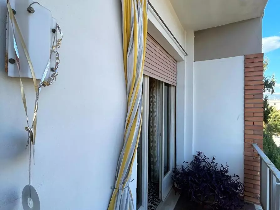 Immagine 27 di Appartamento in vendita  a Lucca