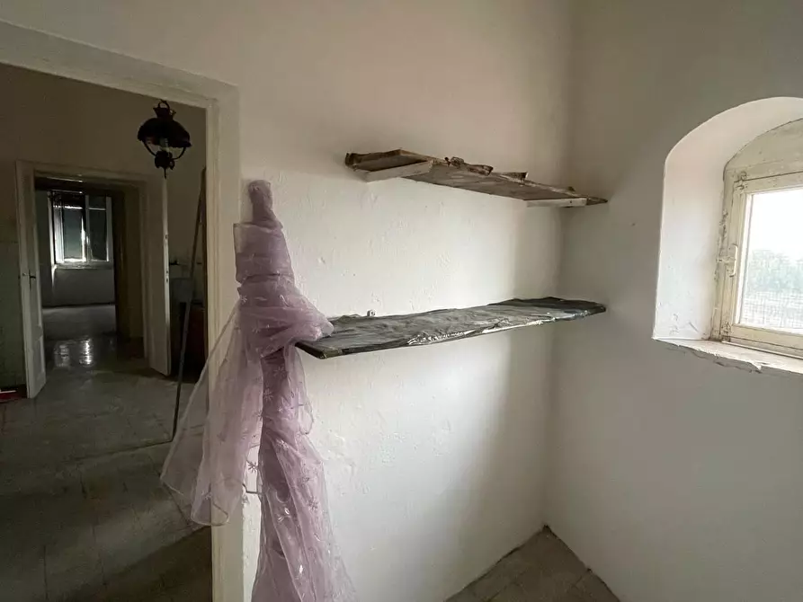 Immagine 24 di Appartamento in vendita  a Livorno