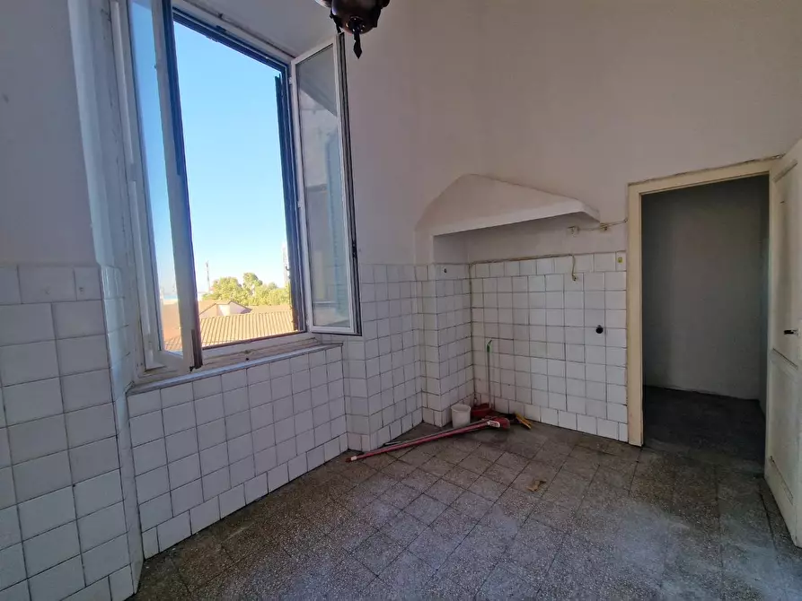 Immagine 4 di Appartamento in vendita  a Livorno