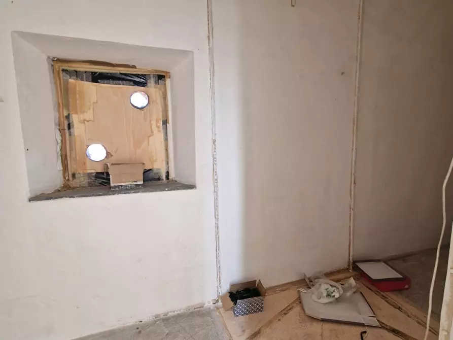 Immagine 12 di Appartamento in vendita  a Livorno