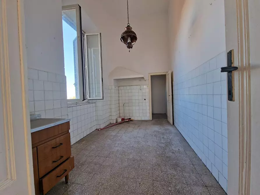 Immagine 3 di Appartamento in vendita  a Livorno