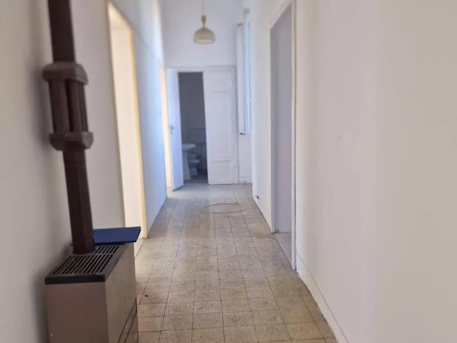 Immagine 19 di Appartamento in vendita  a Livorno