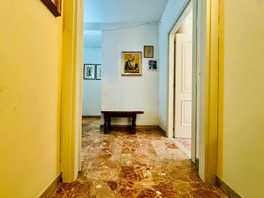 Immagine 15 di Appartamento in vendita  a Camaiore