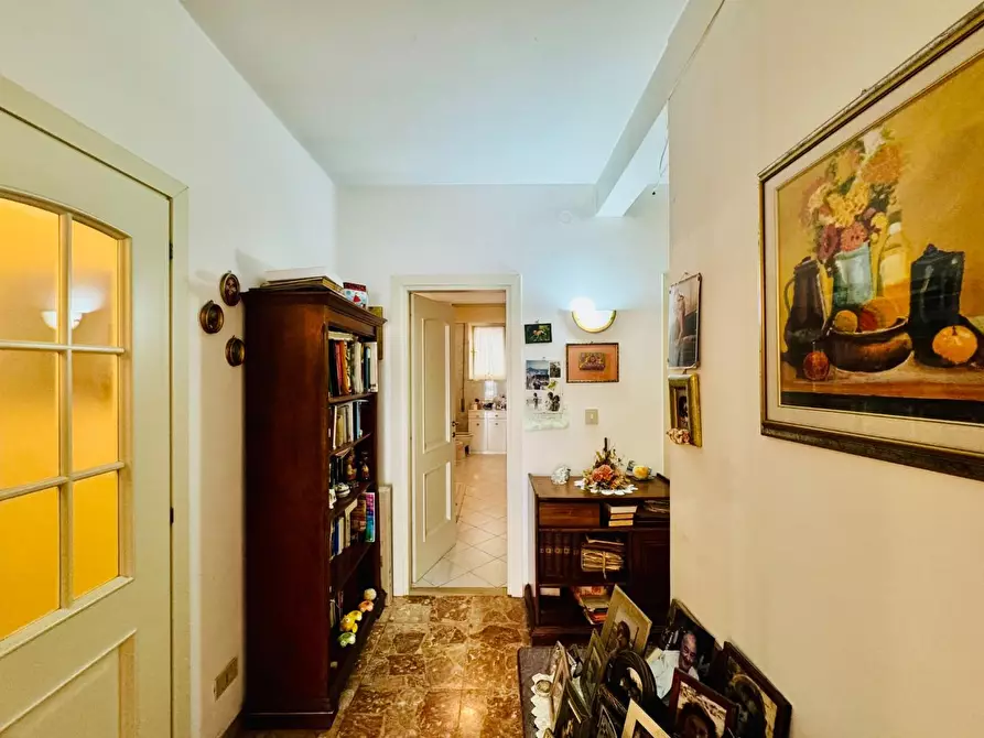 Immagine 20 di Appartamento in vendita  a Camaiore