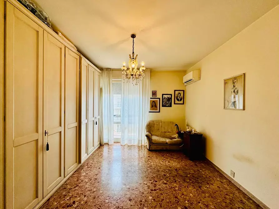 Immagine 17 di Appartamento in vendita  a Camaiore