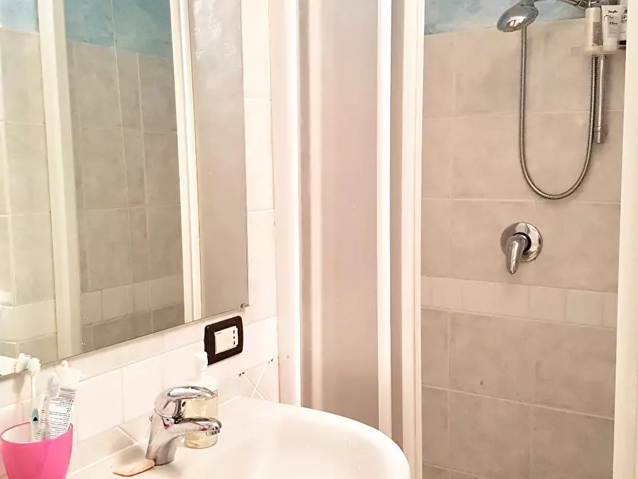 Immagine 7 di Terratetto in vendita  a Massa