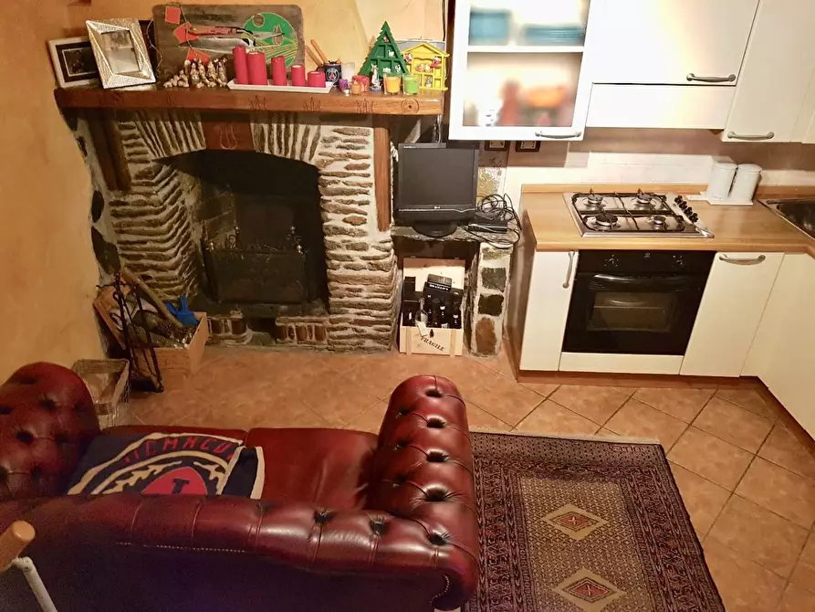 Immagine 3 di Terratetto in vendita  a Massa